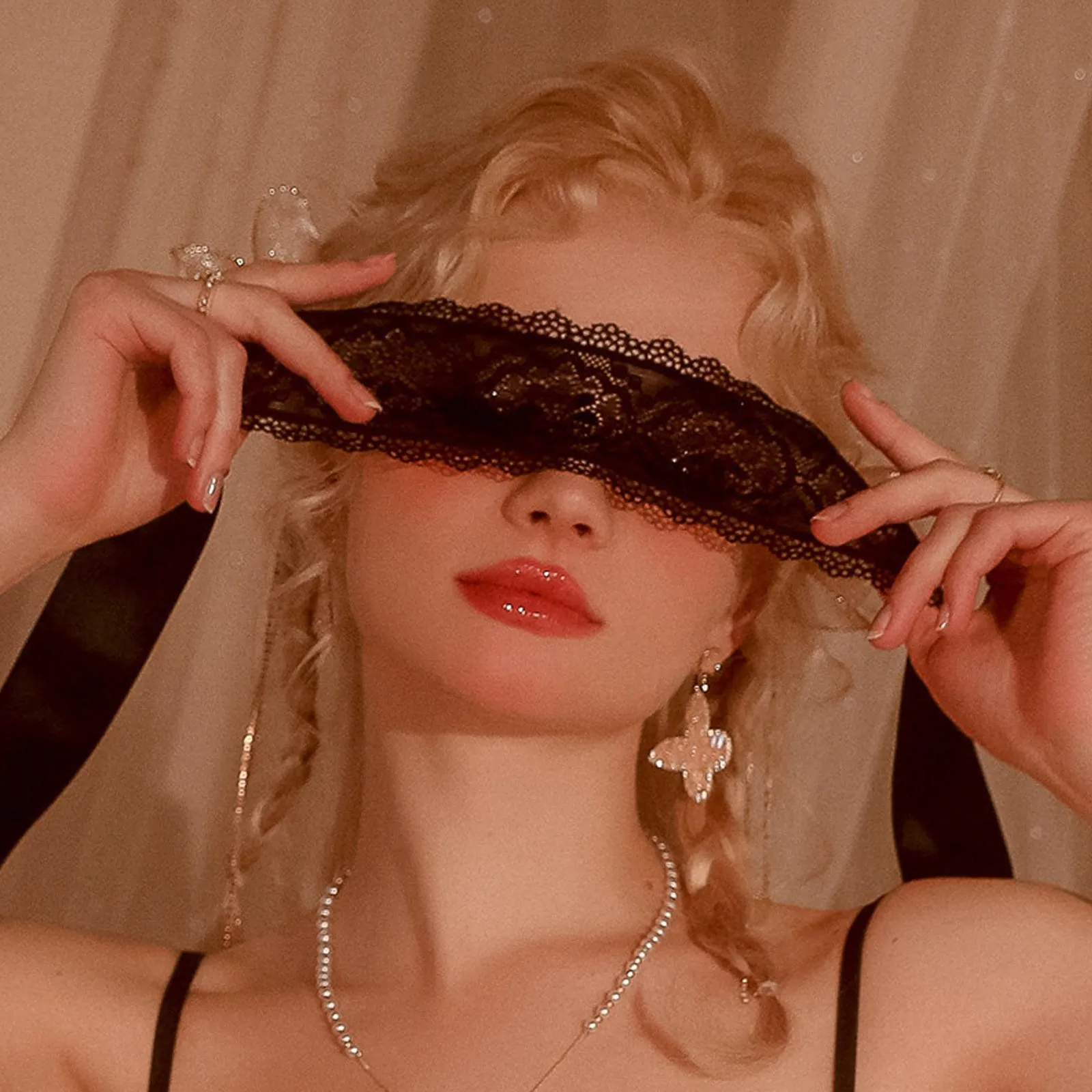 Yomorio 2 Piece Lace Blindfold Eye Mask Role Play Accessions with Ribbon Ties